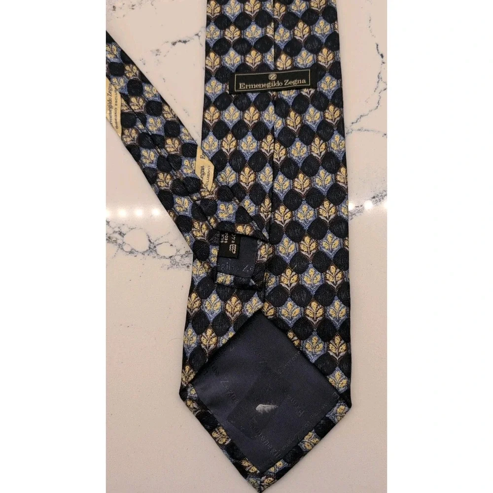 Ermenegildo Zegna Disegno Esclusivo Silk‎ Tie 3.5